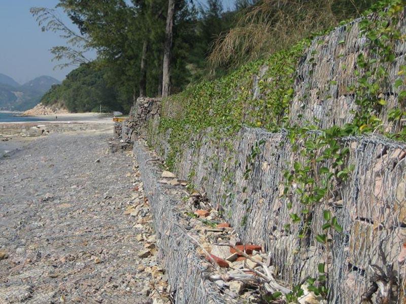 石籠網擋墻